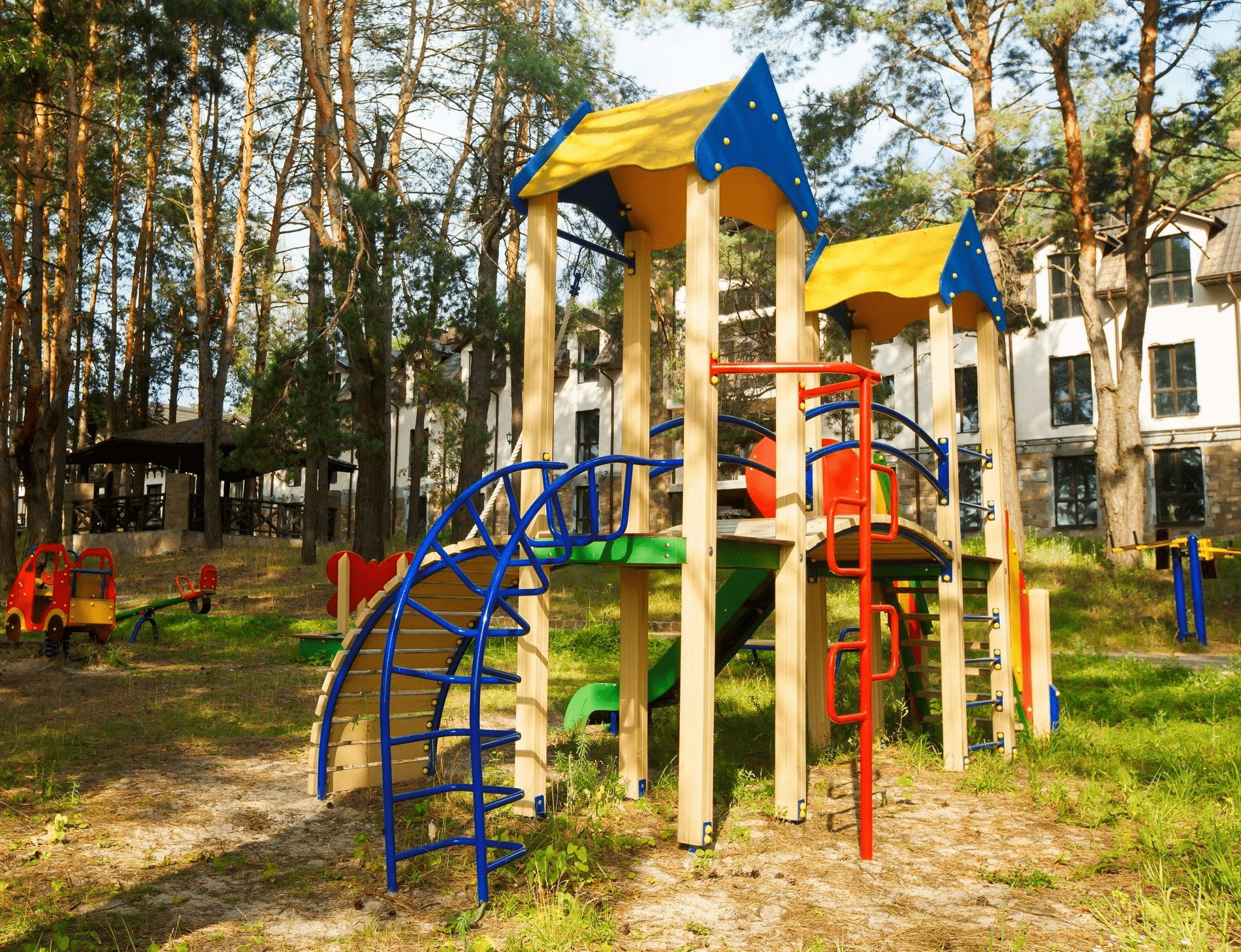 Дитячий майданчик під відкритим небом