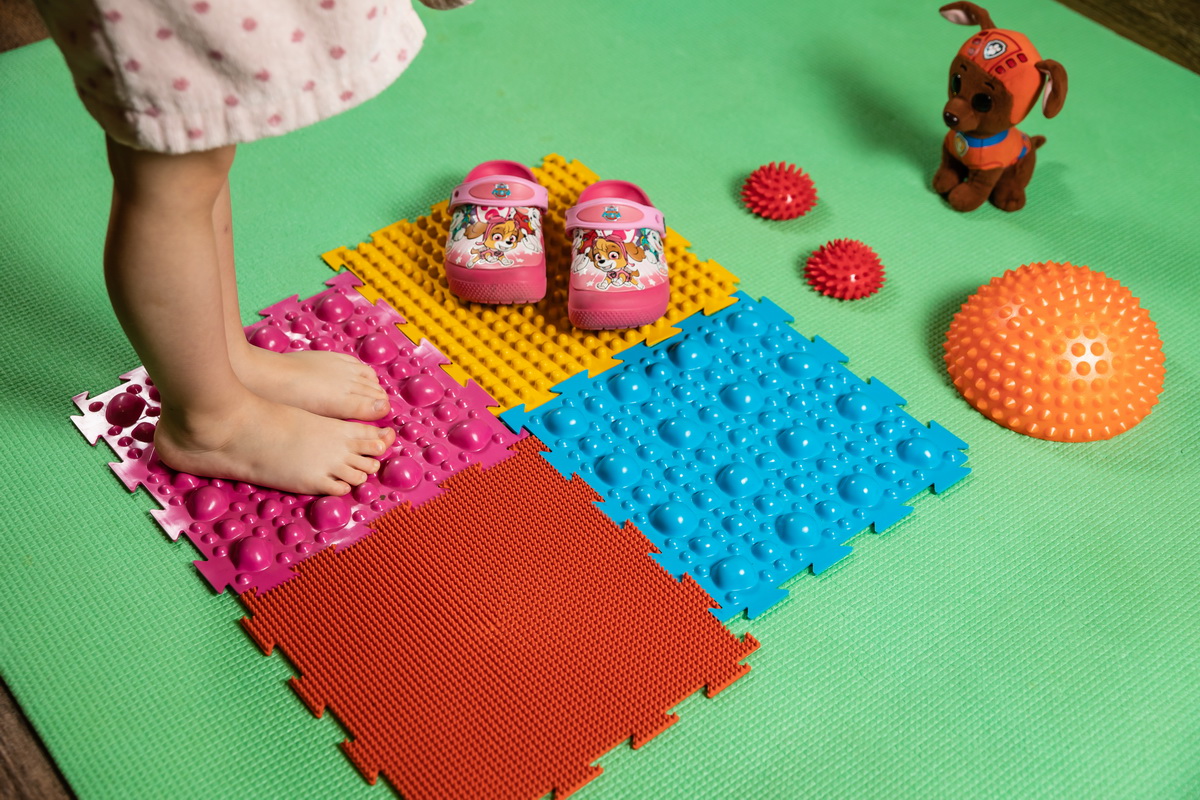 Масаж та ЛФК при плоскостопост