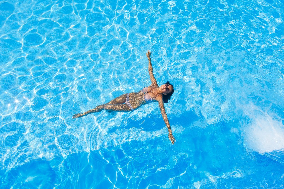 Outdoor swimming pool